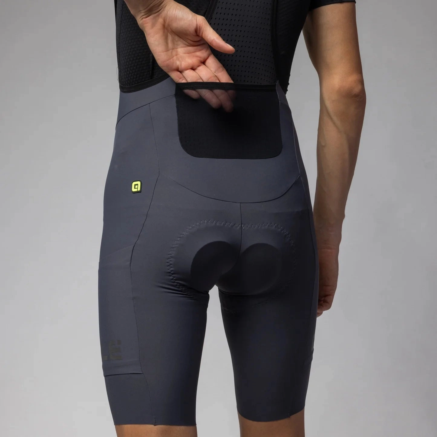 Ale Off Road Gravel Pro bib shorts - Dark grey