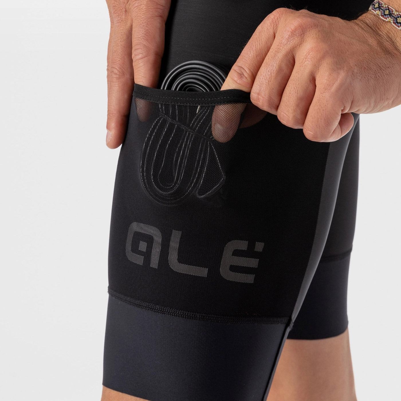 Ale Off Road Stones Cargo bib shorts - Black