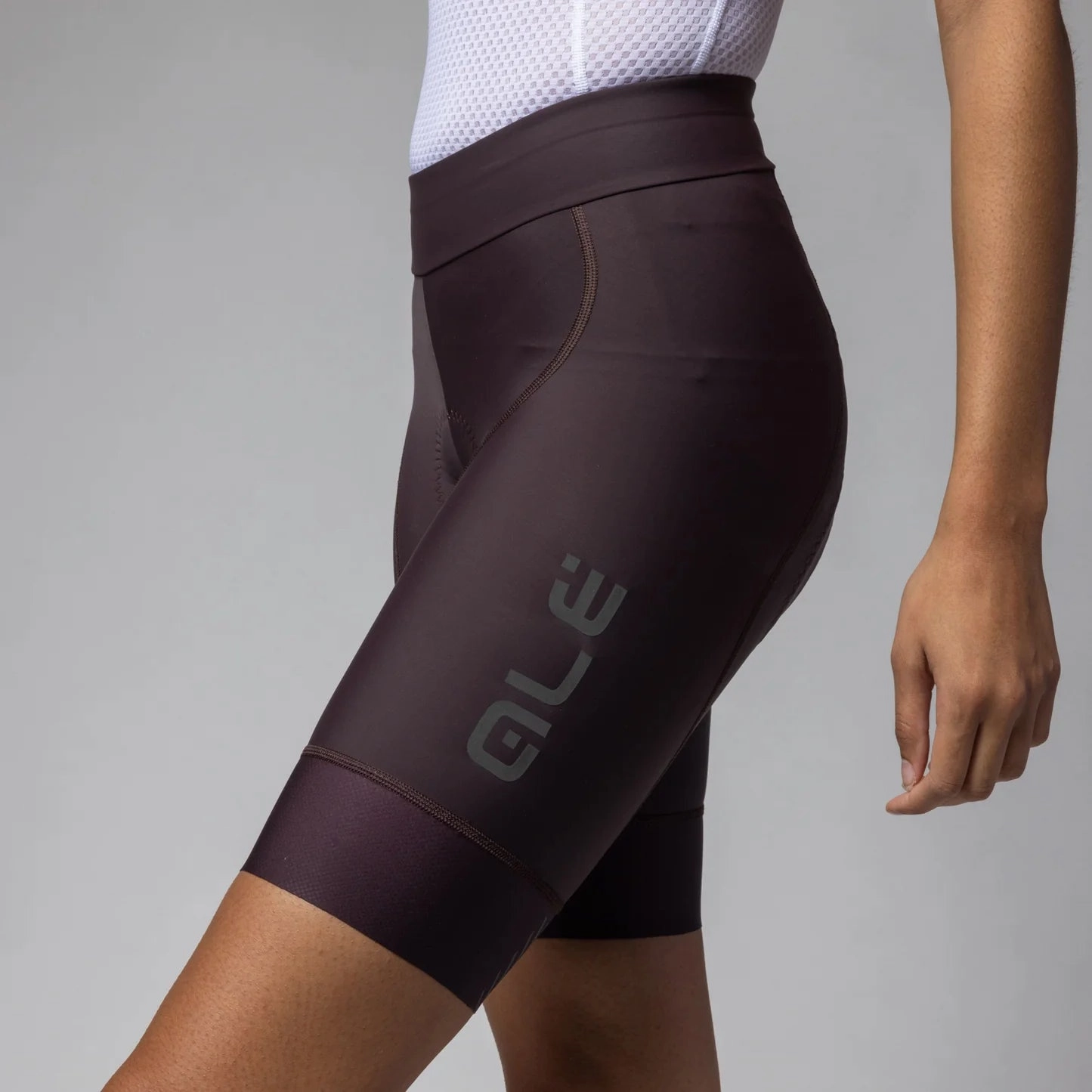 Ale PR-E Magic Colour women short - Brown