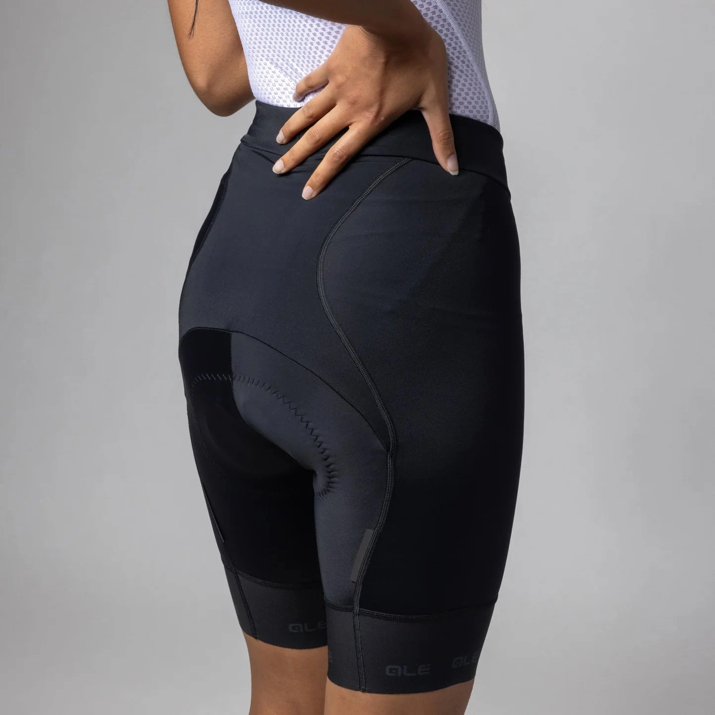 Ale PR-E Strada 2.0 women short - Black