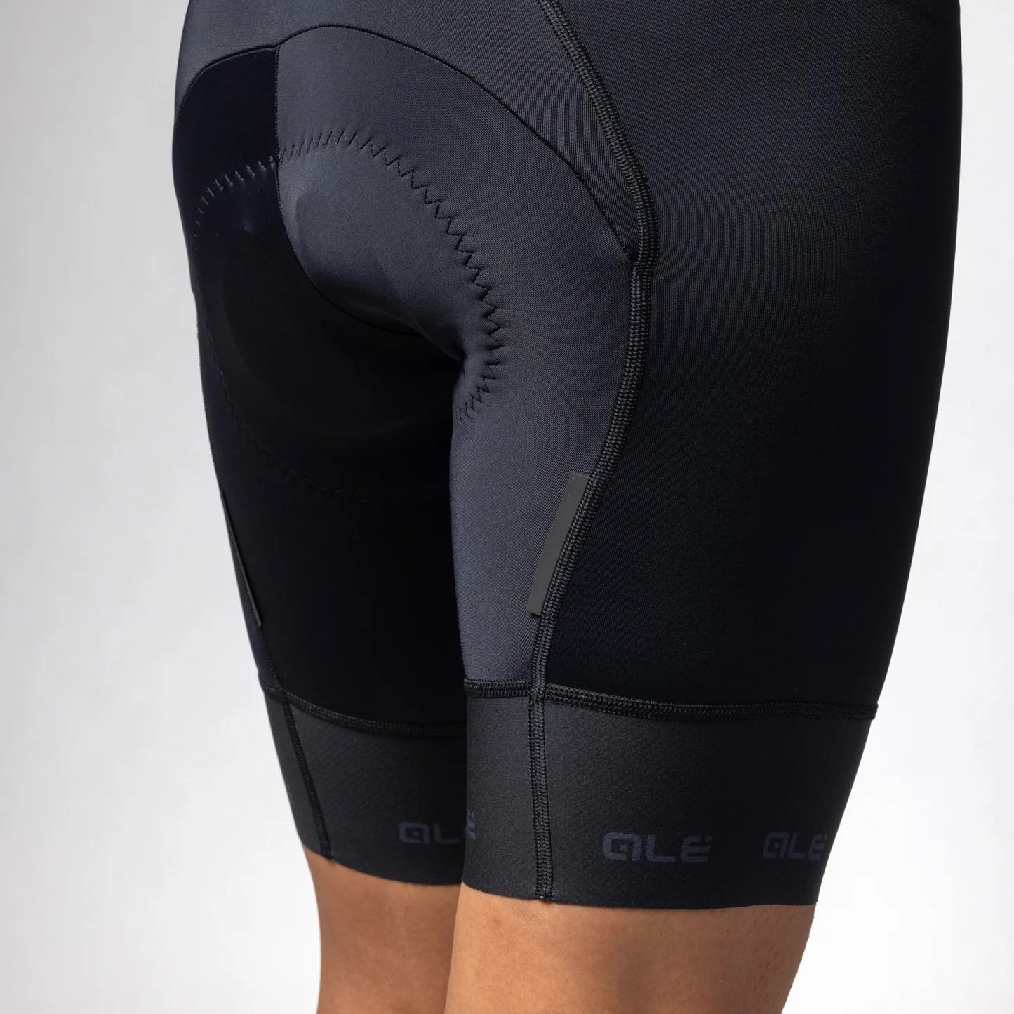 Ale PR-E Strada 2.0 women short - Black