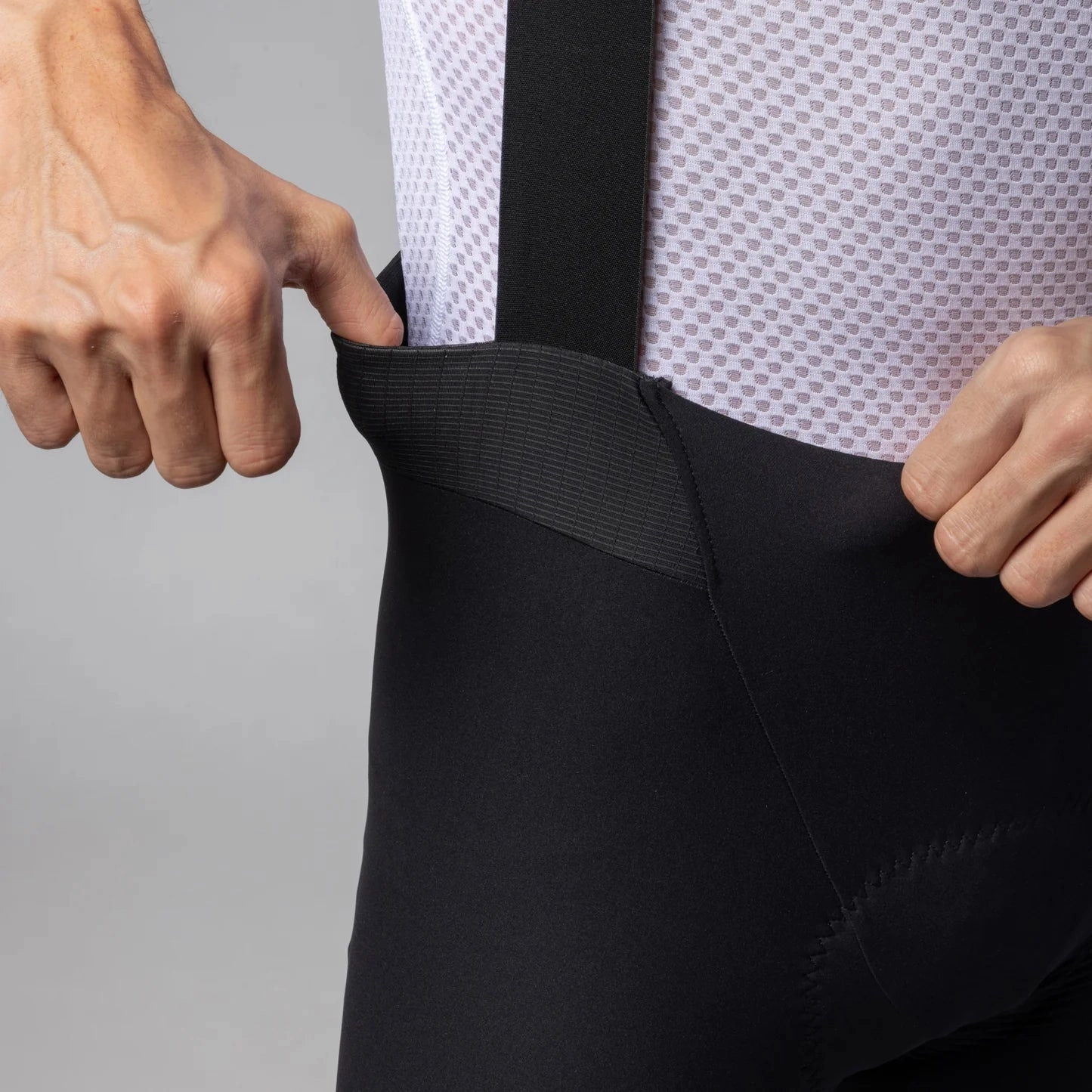 Ale R-EV1 Speedfondo Light bib shorts - Black