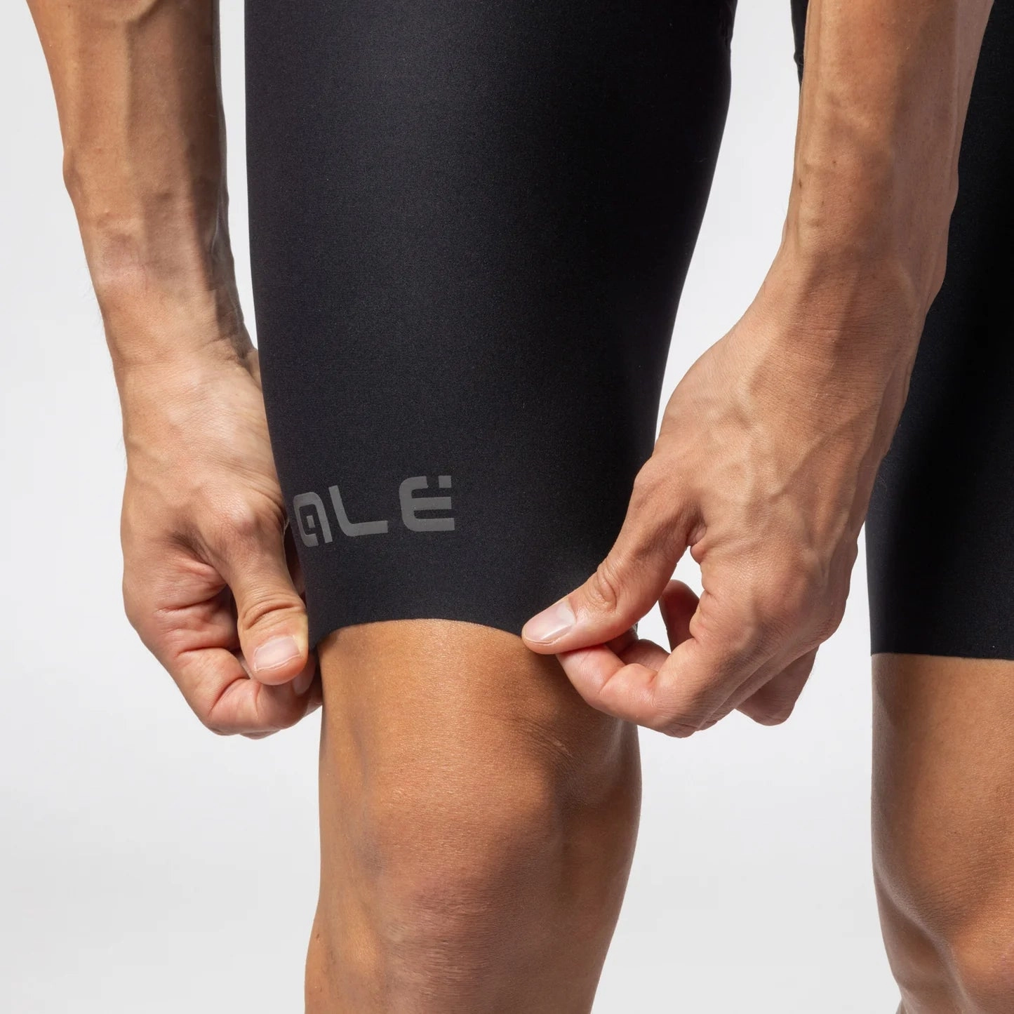 Ale R-EV1 Speedfondo Light bib shorts - Black