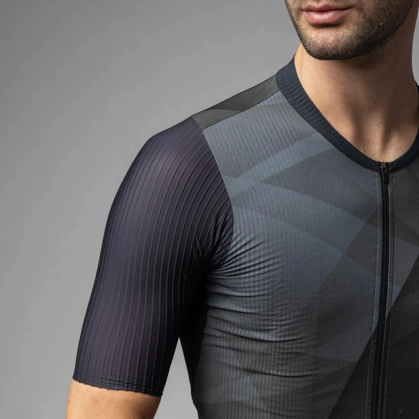 Ale R-EV1 Sprinter jersey - Black