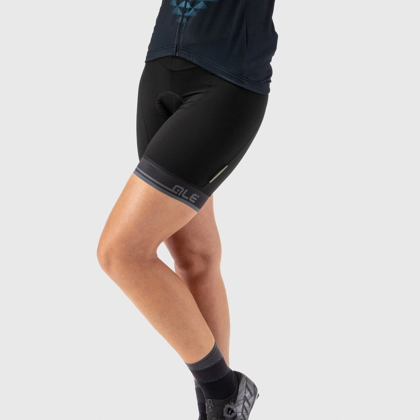 Ale Solid Classico RL woman shorts - Black