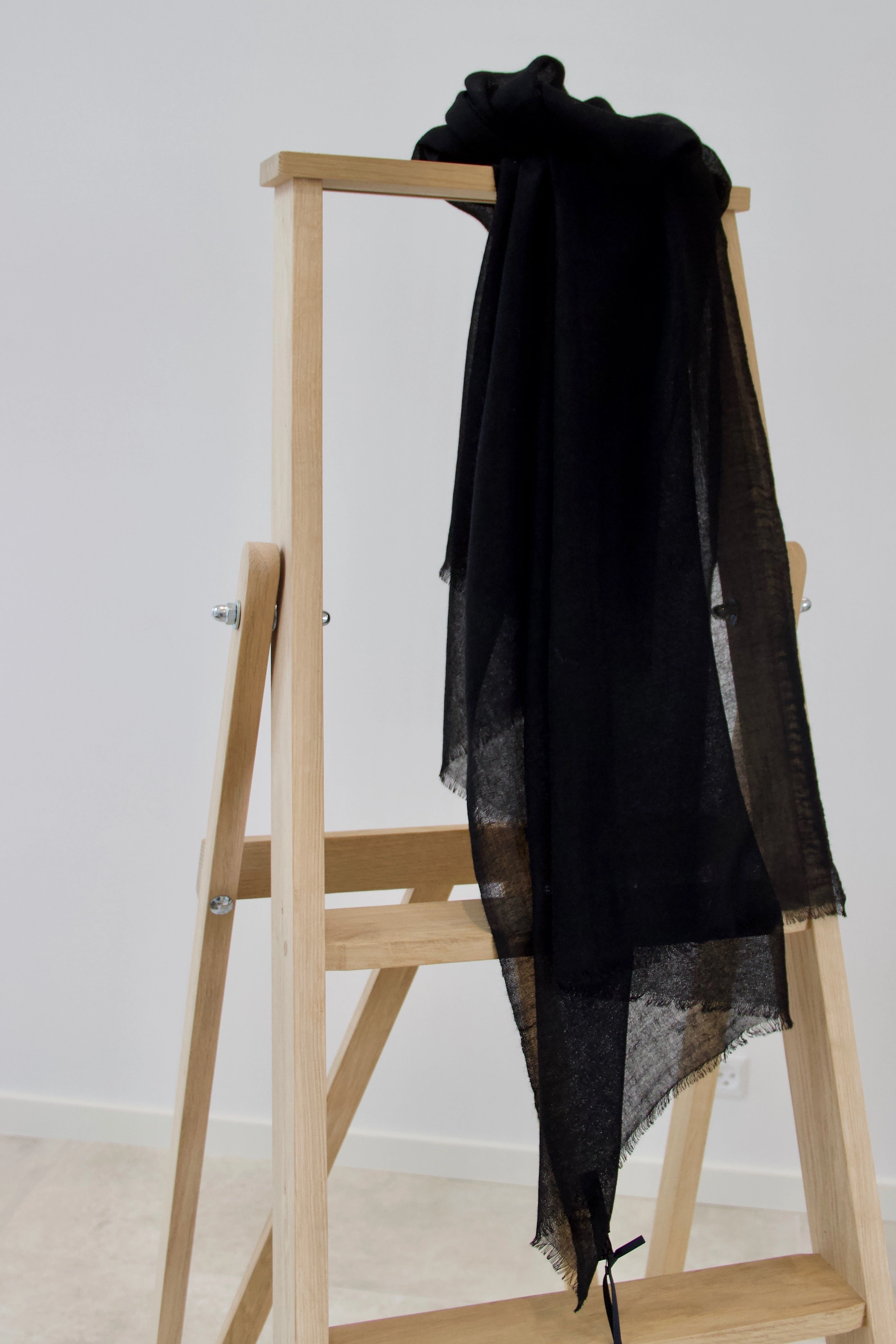 Black Wool Scarf In Pure New Wool Hot Item Clearance Surprise Offer Now