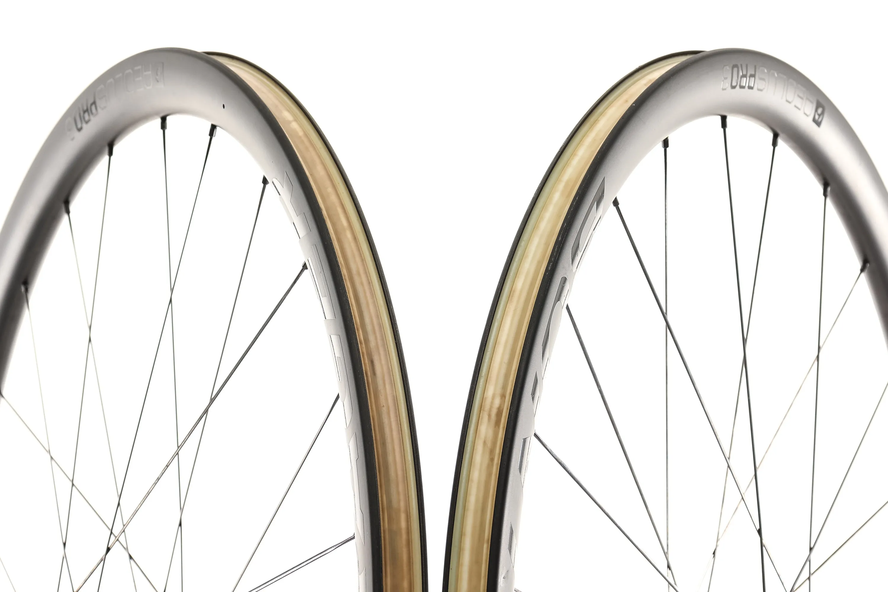 Bontrager Aeolus Pro 3 Carbon Tubeless 700c Wheelset
