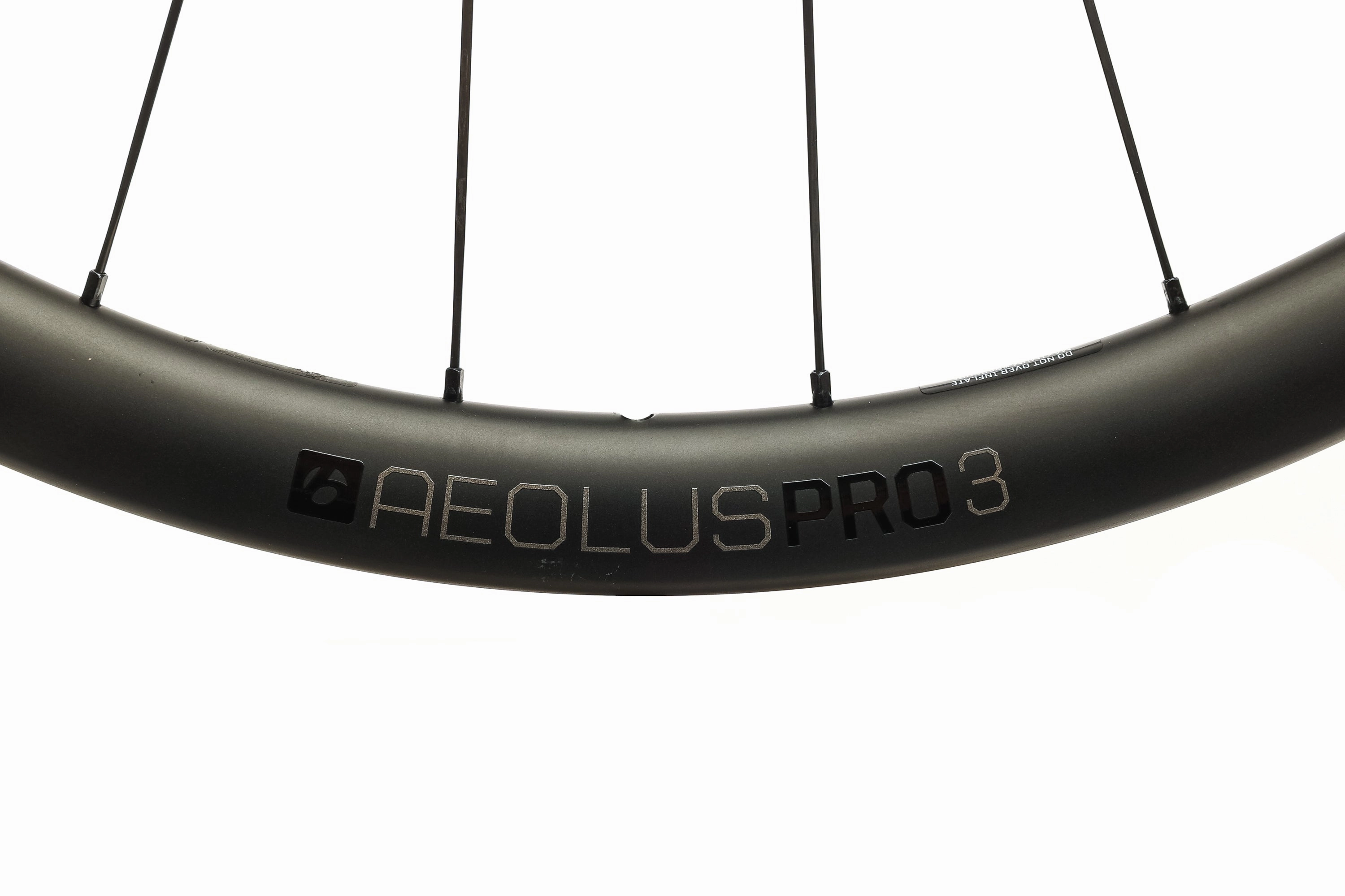 Bontrager Aeolus Pro 3 Carbon Tubeless 700c Wheelset
