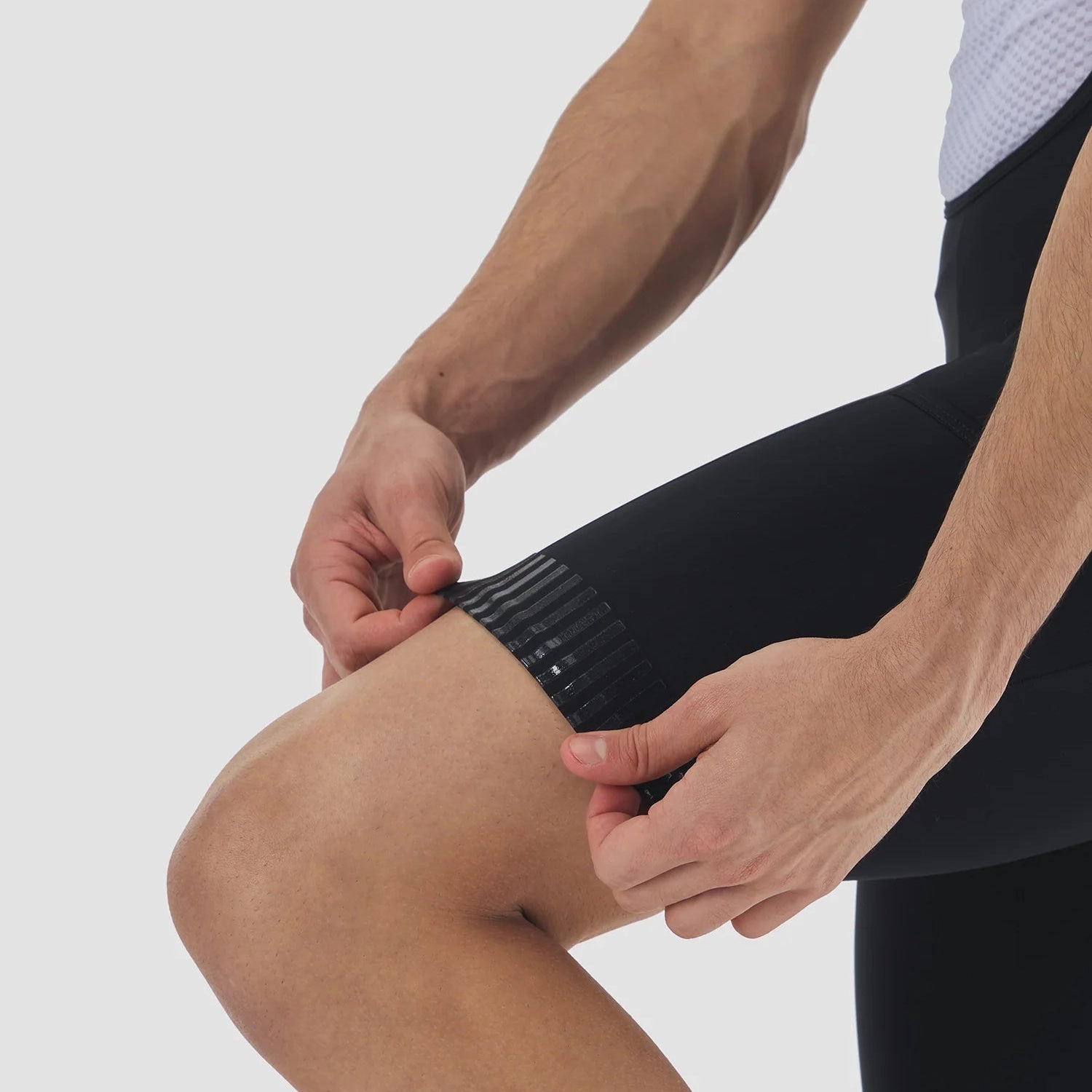 Cafe du Cycliste Eva bib shorts - Black
