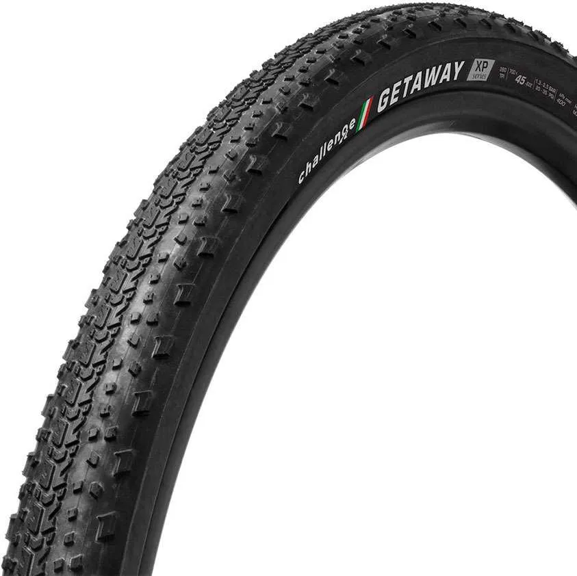Challenge Getaway TLR 700x40 tire - Black 