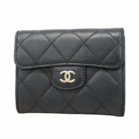 Chanel Leather Coin Purse/Coin Case (Pre-Owned) Hot Item Clearance