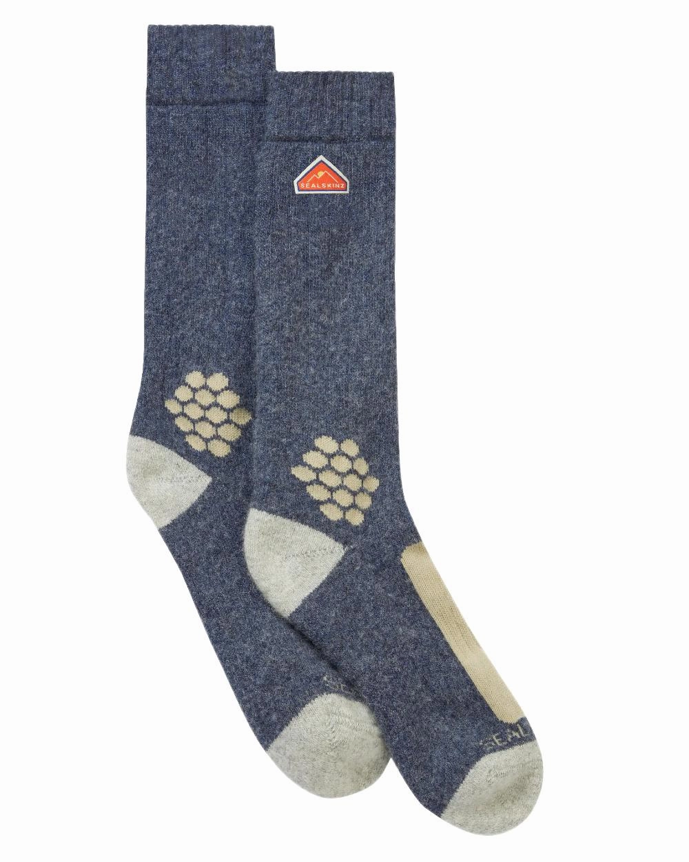 Sealskinz Scarning Recycled Wool Mid Length Twisted Hiking Socks Todays Hot Pick