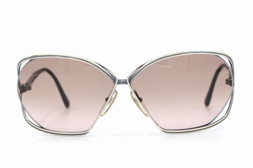 Dont Miss This Steal Christian Dior 2499 70