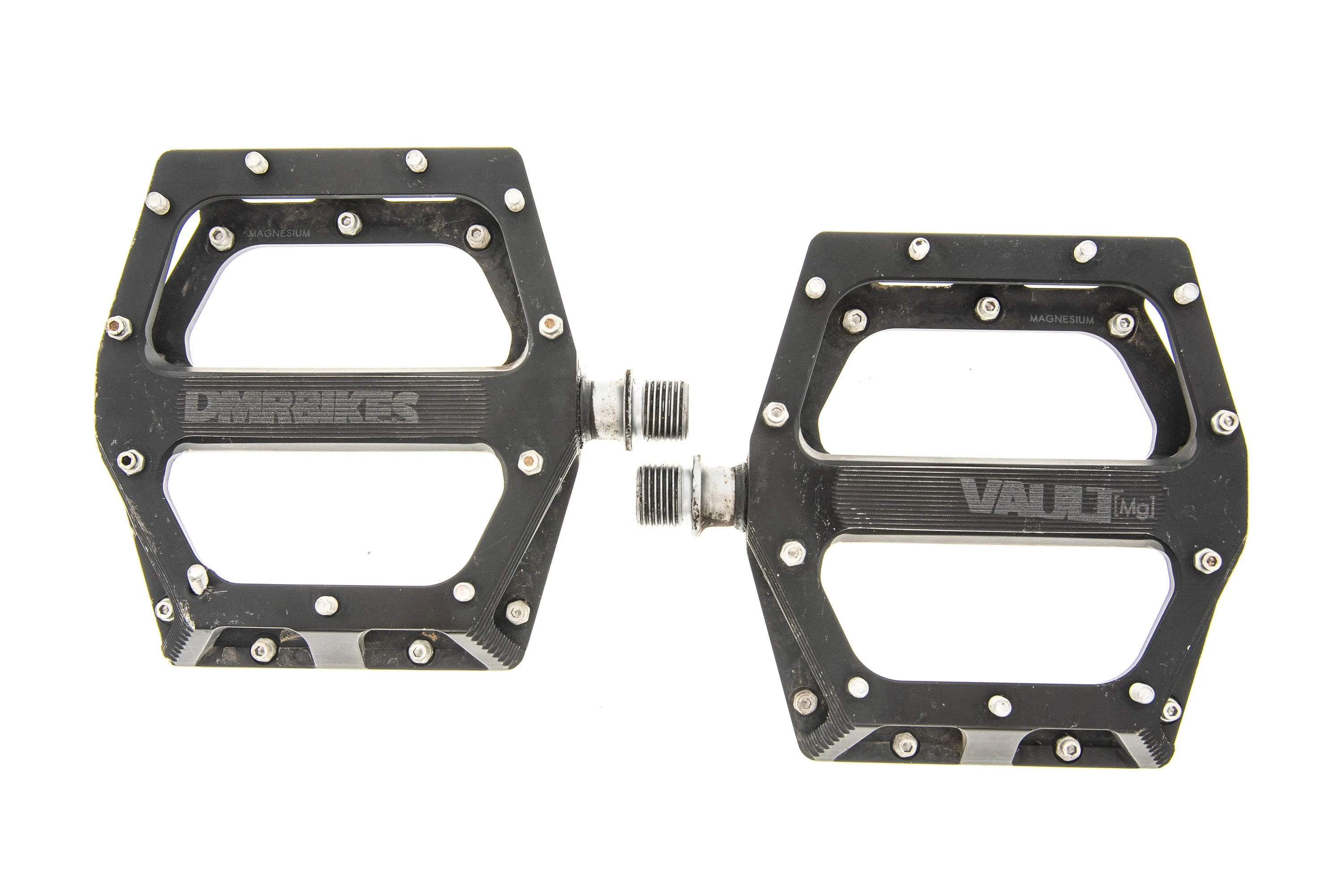 DMR Vault MG Pedals Platform Black