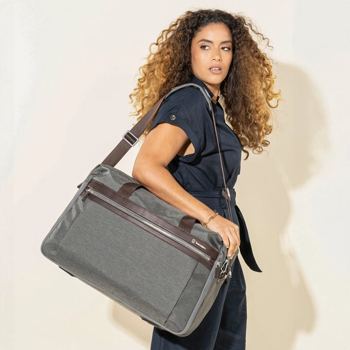 Hot Pick Online Dont Wait Save Today Platinum Elite Soft Duffel #4092402