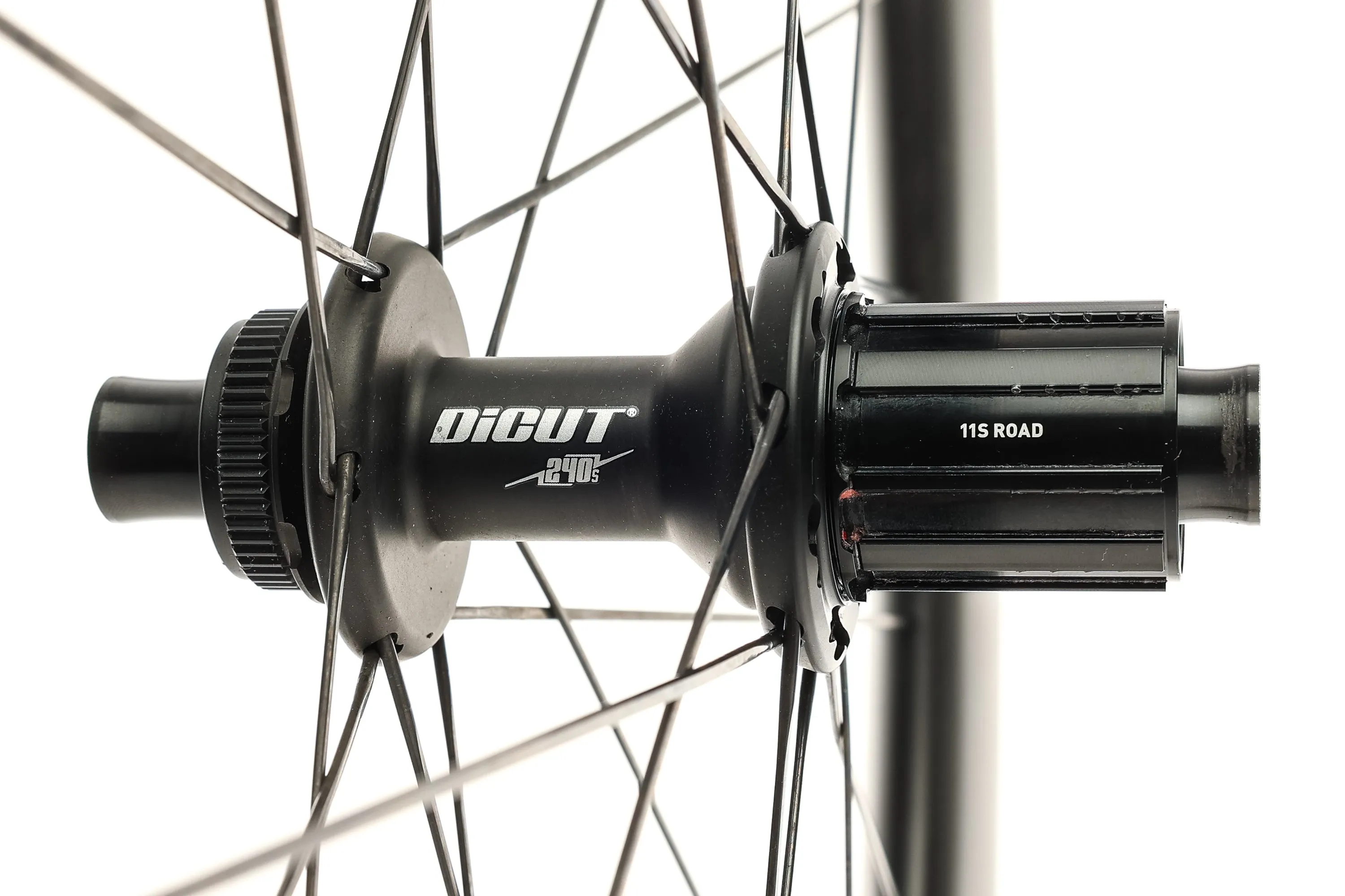 DT Swiss ARC 1400 DiCUT / ARC 1400 DiCUT WIDE Carbon Tubeless 700c Wheelset