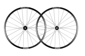 ENVE AG28 Carbon Tubeless 650b Wheelset w/ i9 101 Hubs