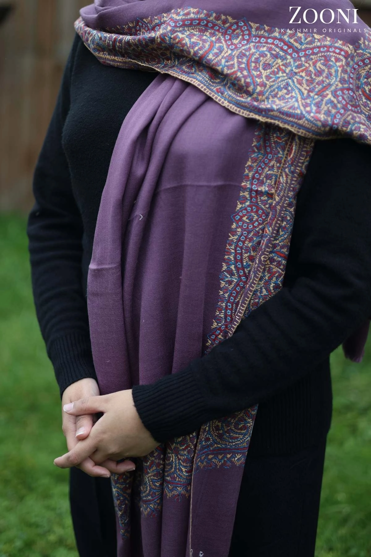 Hand Embroidered Kalam Doar Embroidery Shawl - Voila Perfect Gift Sale