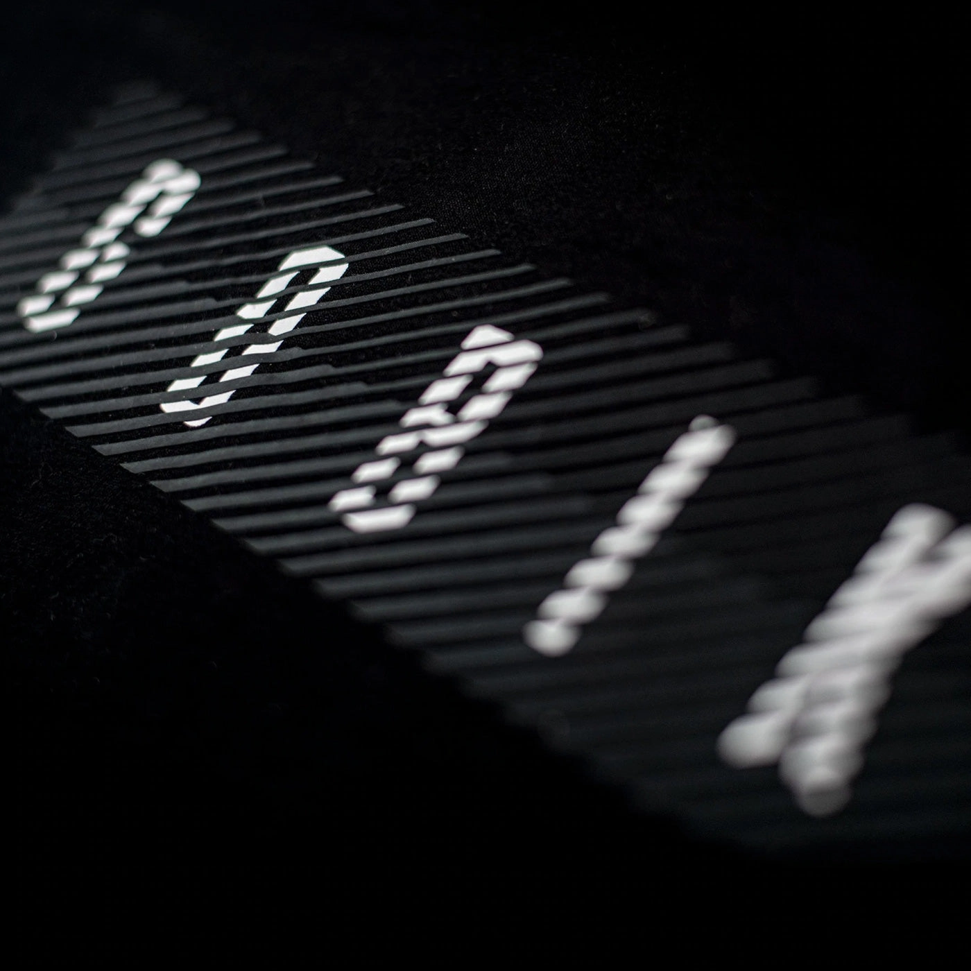 Gobik Overlines T-Shirt - Black