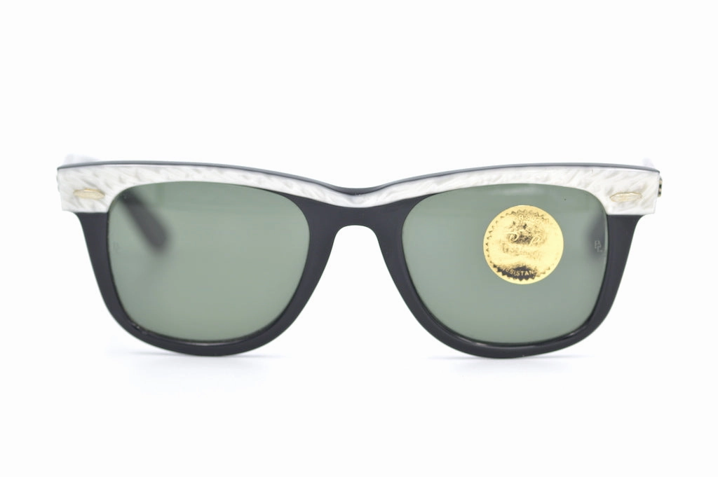 Clearance Blowout MustHave Items B&L Rayban Silver Top Wayfarer