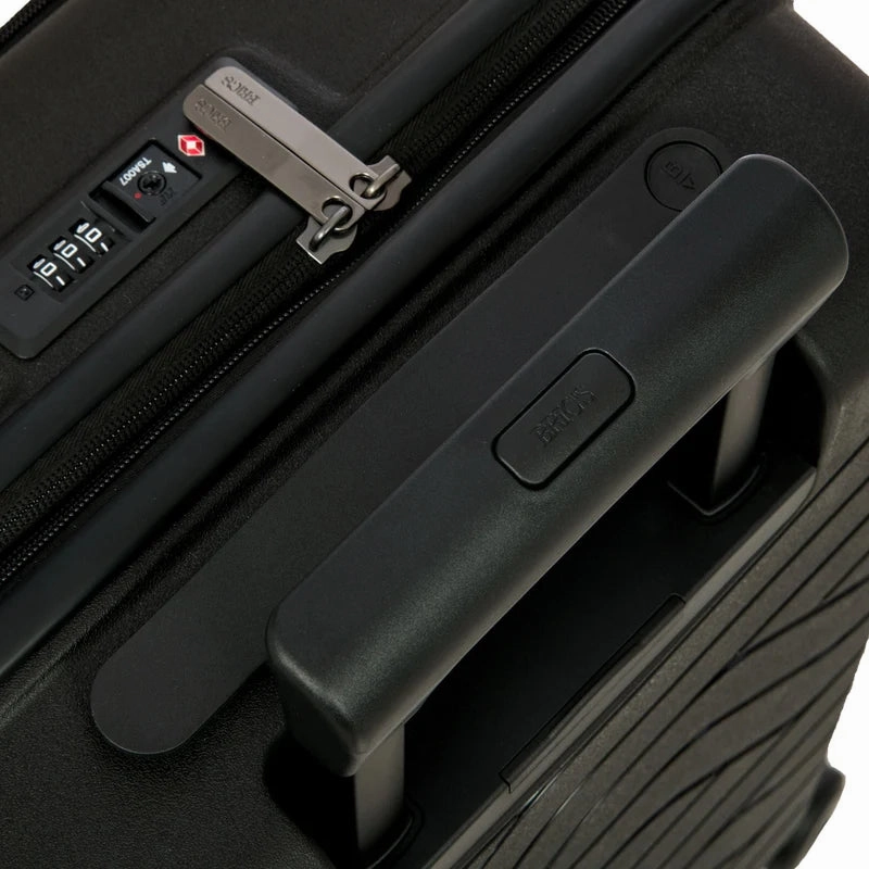 Brics Ulisse 21" Expandable Spinner With Pocket Hot Clearance Now
