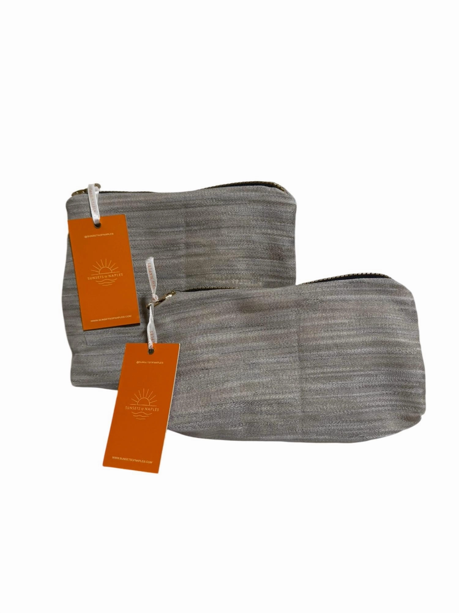 MustHave Steals Make Up Bags Set In Light Silver