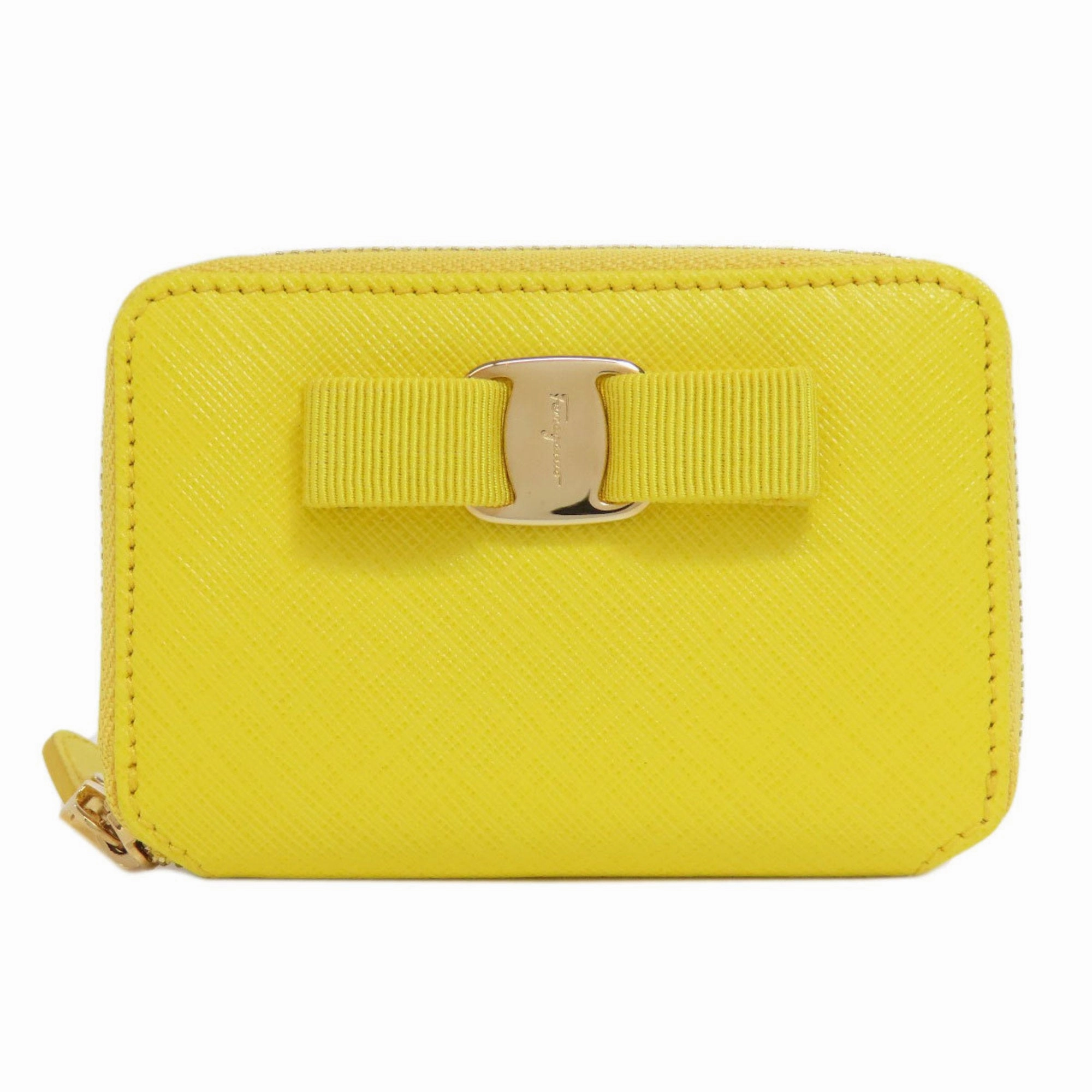 MustHave Steals Salvatore Ferragamo  Leather Coin Purse/Coin Case (Pre-Owned)