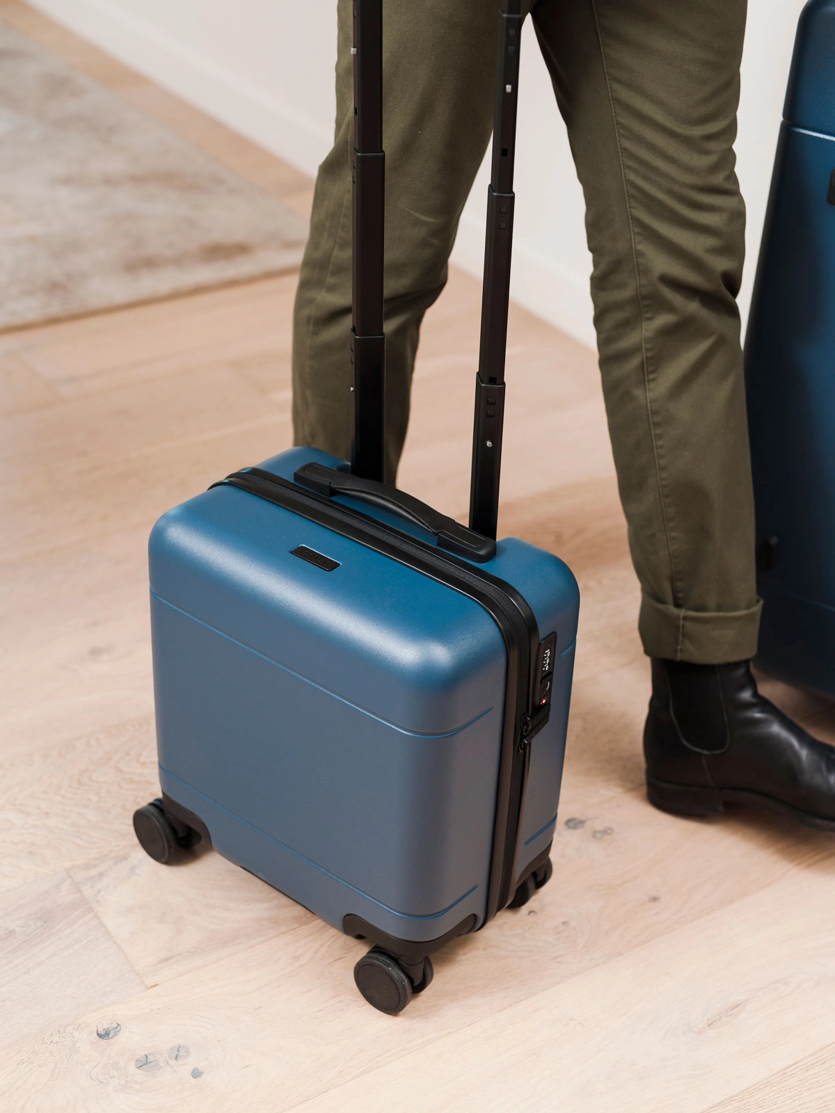 Limited Time Steal Hue Mini Carry-On Luggage