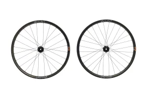 HUNT Adventure Carbon Tubeless 650b Wheelset