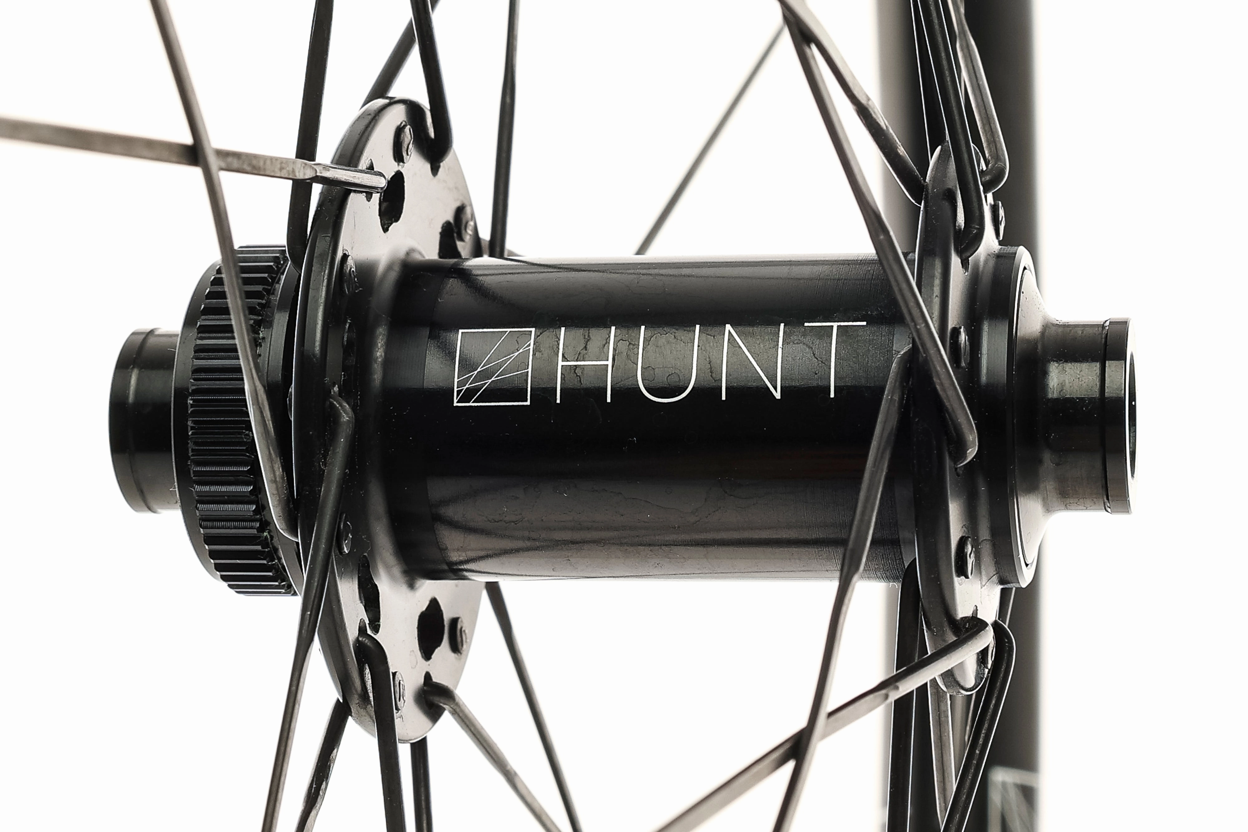 HUNT 650B Adventure Carbon Tubeless Wheelset