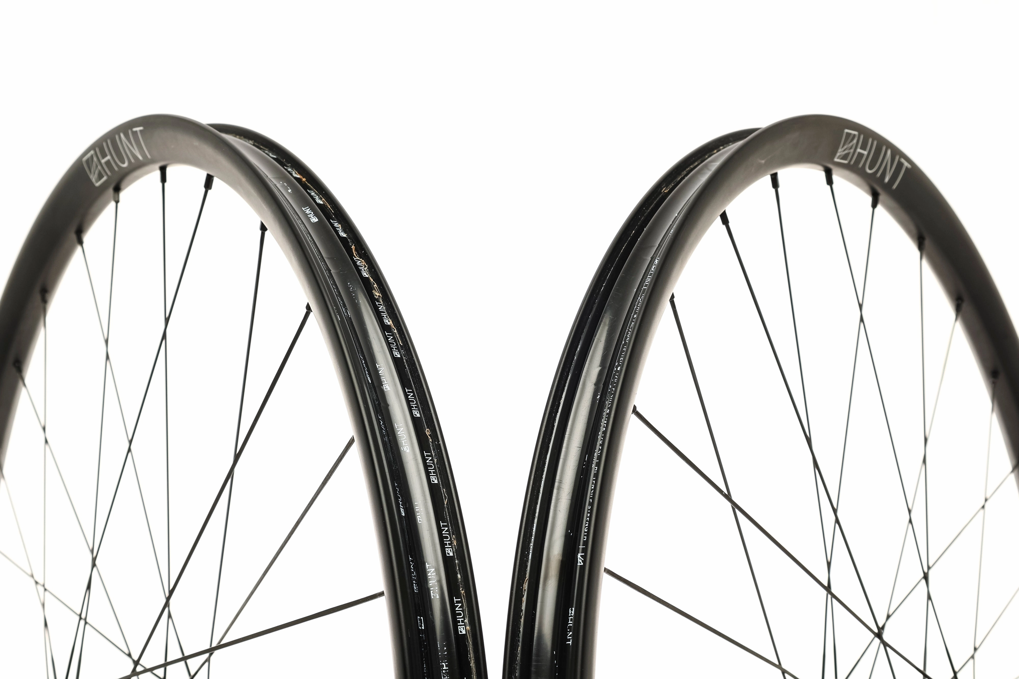 HUNT 650B Adventure Carbon Tubeless Wheelset
