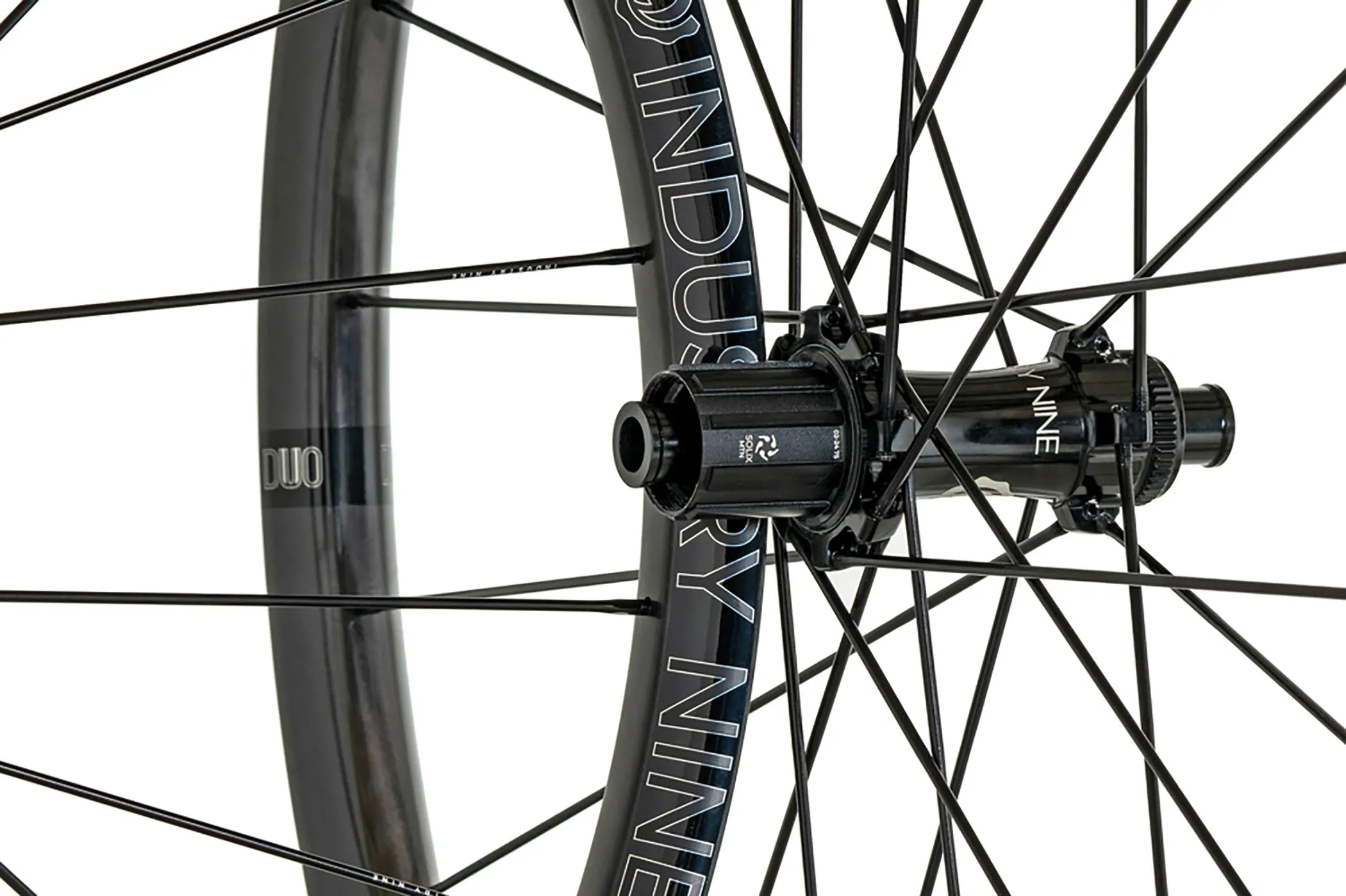 Industry Nine TR300/290 Solix M Carbon Tubeless 29" Wheelset