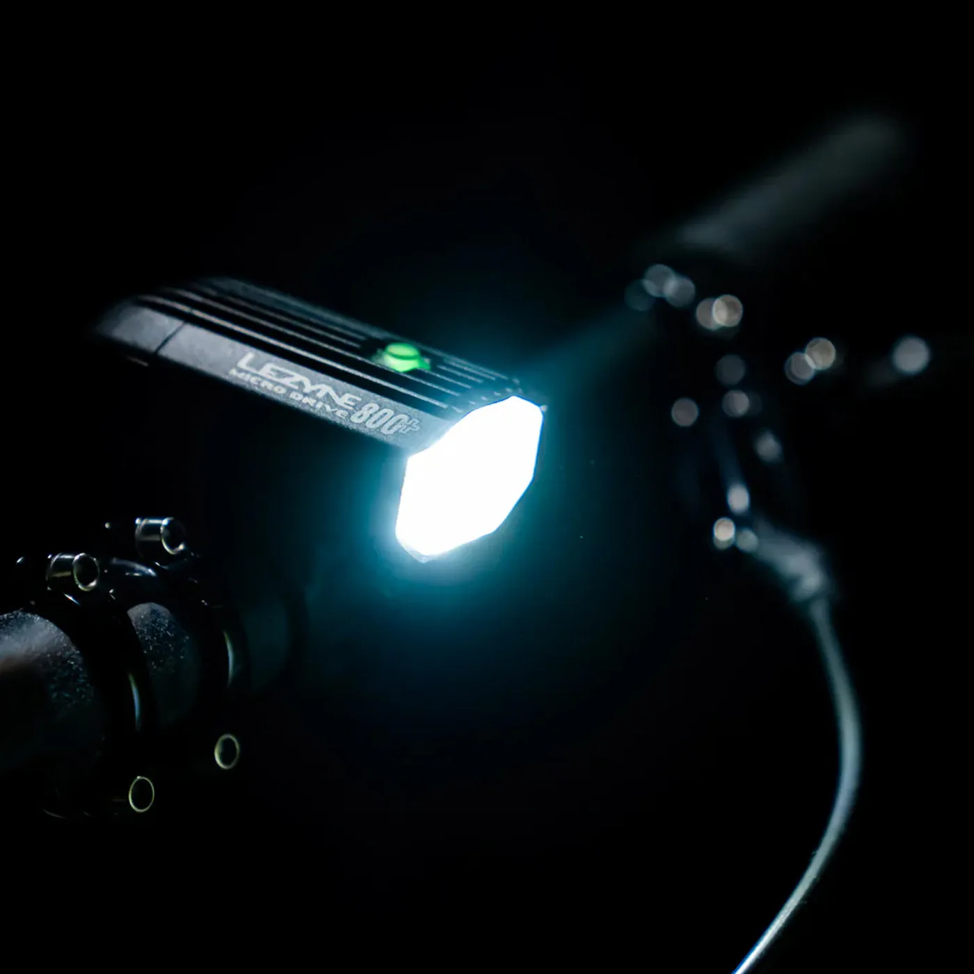 Lezyne MICRO DRIVE 800  Front Light - Black
