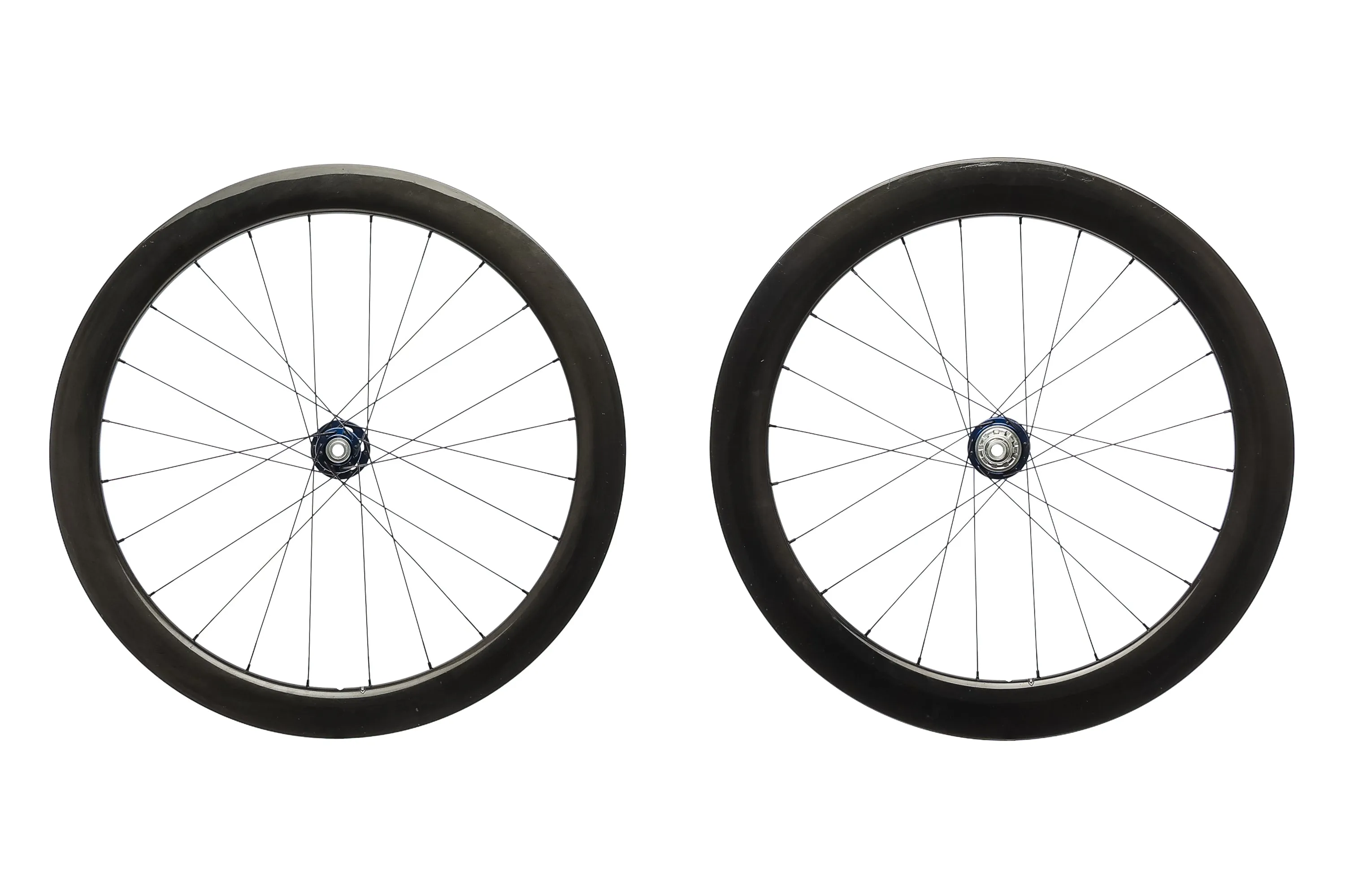 Light Bicycle R55/R65 w/ Industry Nine Torch Hubs Carbon Tubeless 700c Wheelset