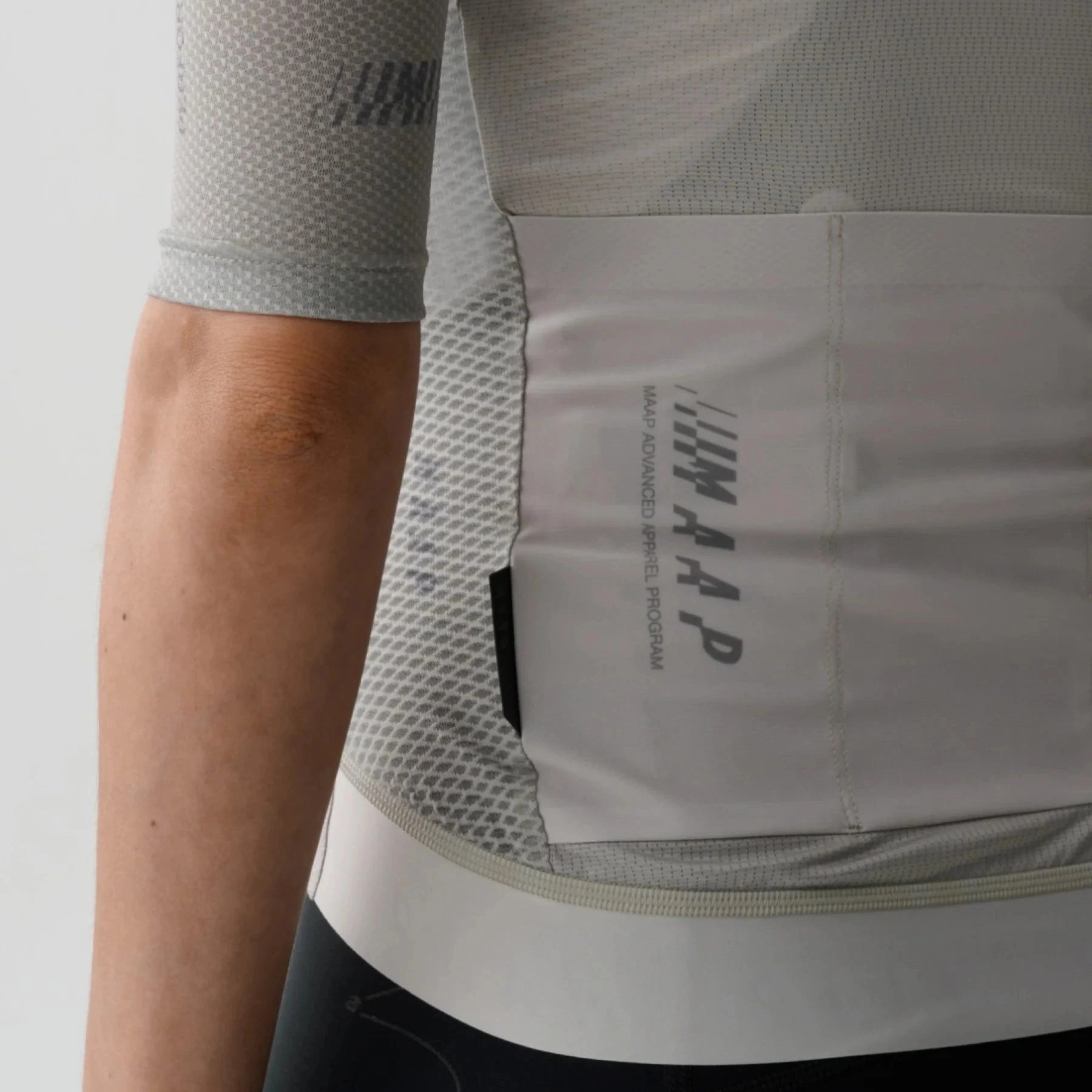 Maap Aerate Pro Air 3.0 women jersey - Grey