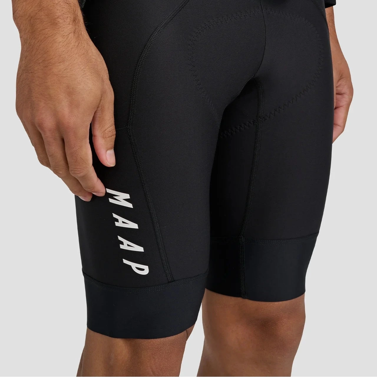Maap Sequence short - Black