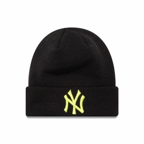 Hot Offer Ending Soon New York Yankees League Essential Black Cuff Knit Beanie Hat With Green Logo