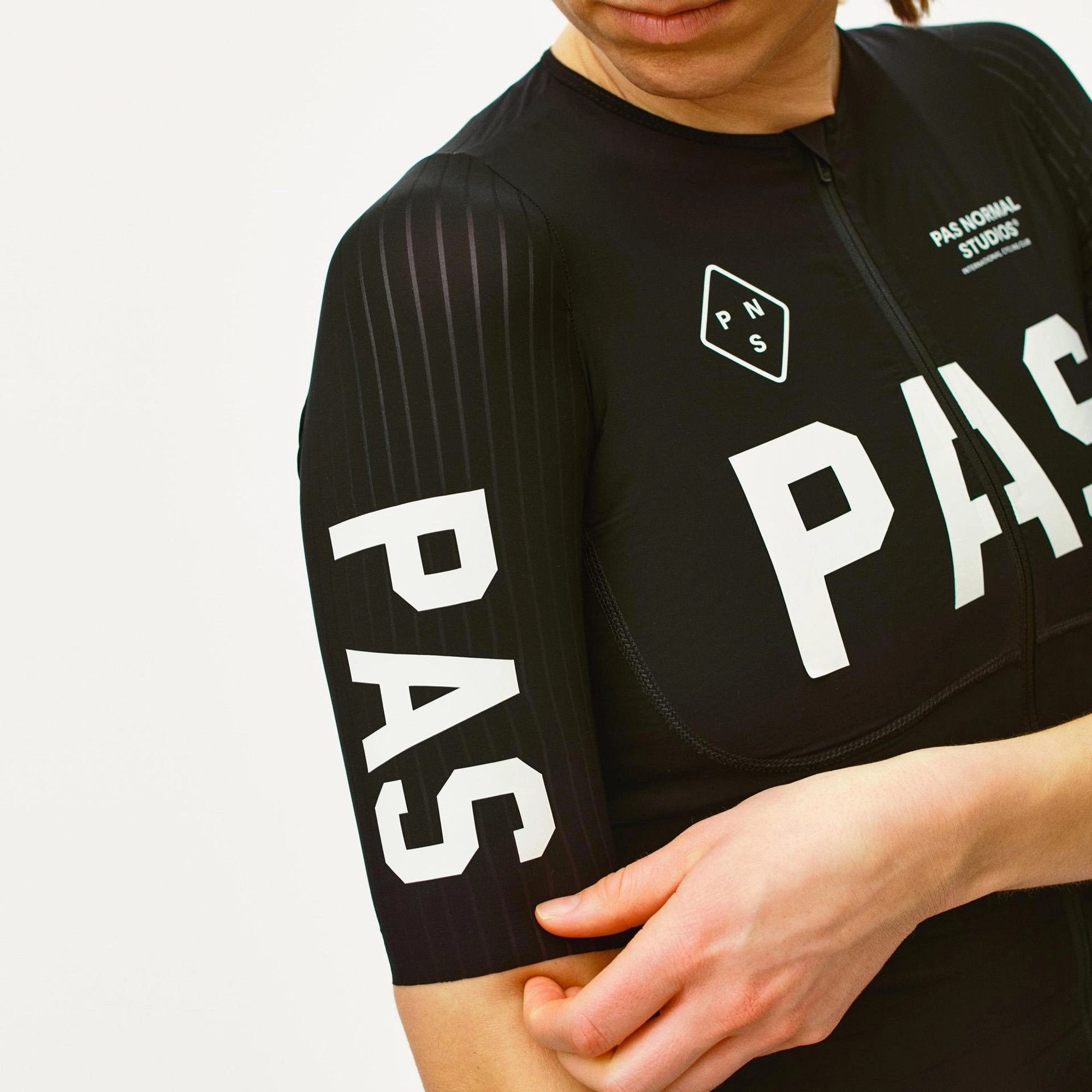 Pas Normal Studios Mechanism woman jersey - Black White