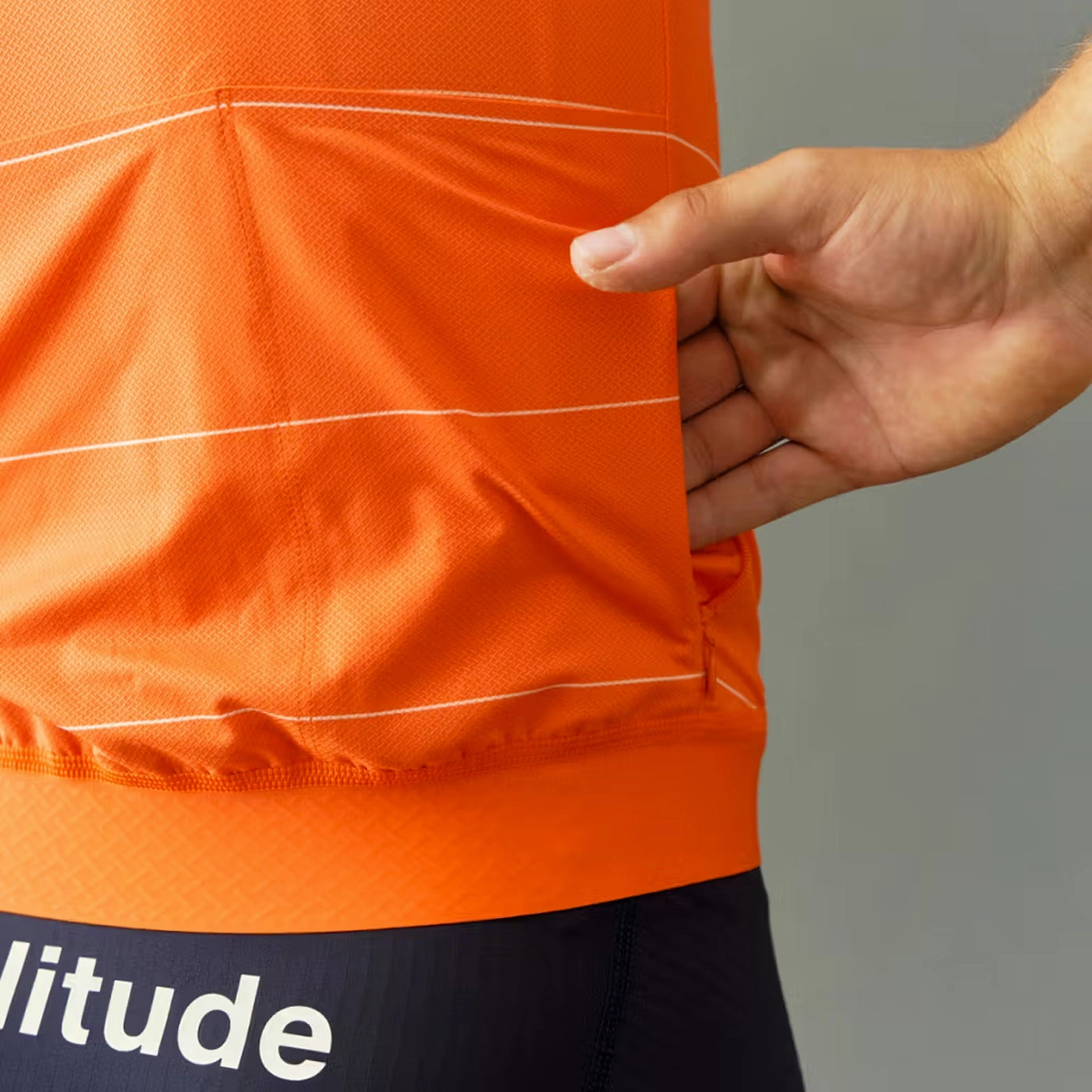 Pas Normal Studios Solitude Late Drop jersey - Orange