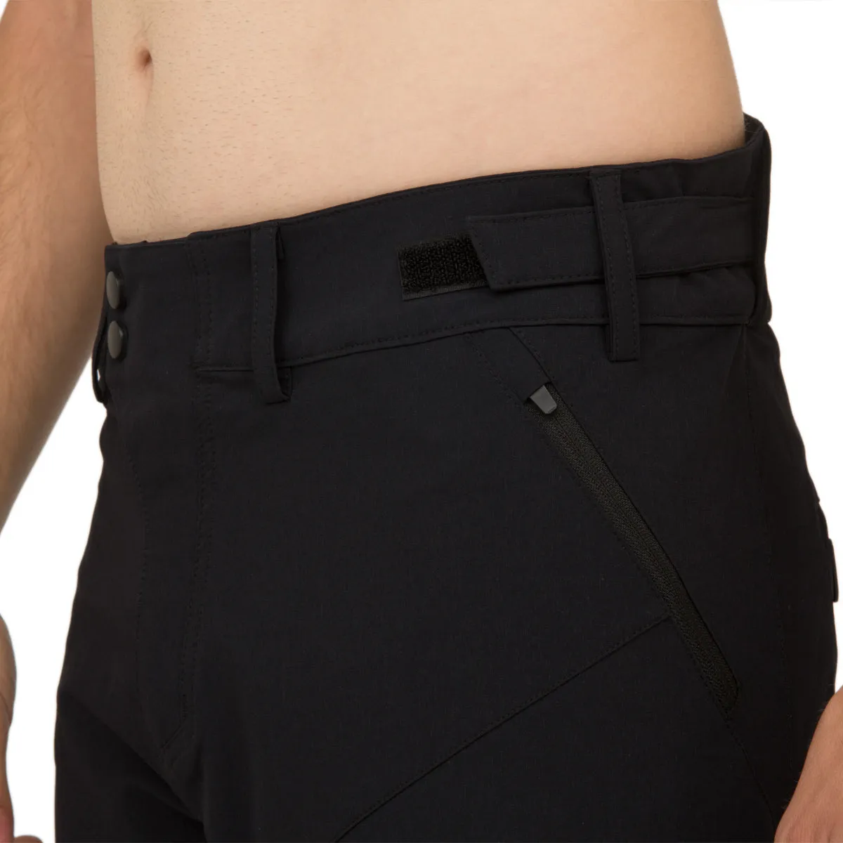 Pissei E-Pik short - Black