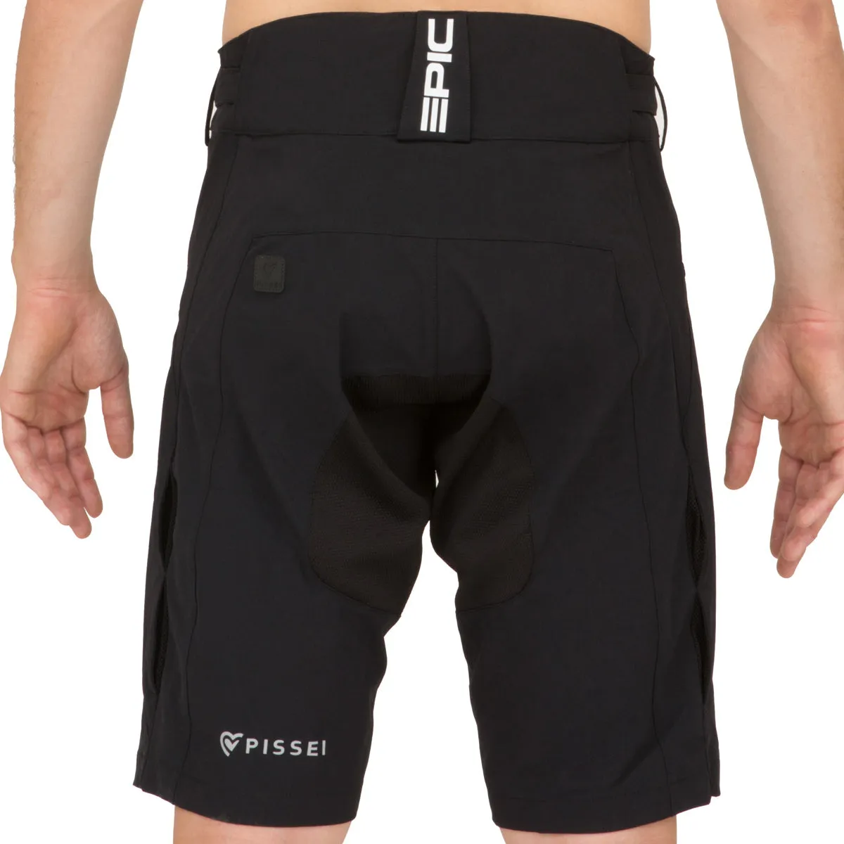 Pissei E-Pik short - Black