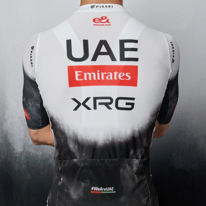 Pissei UAE Team Emirates 2025 Magistrale jersey 