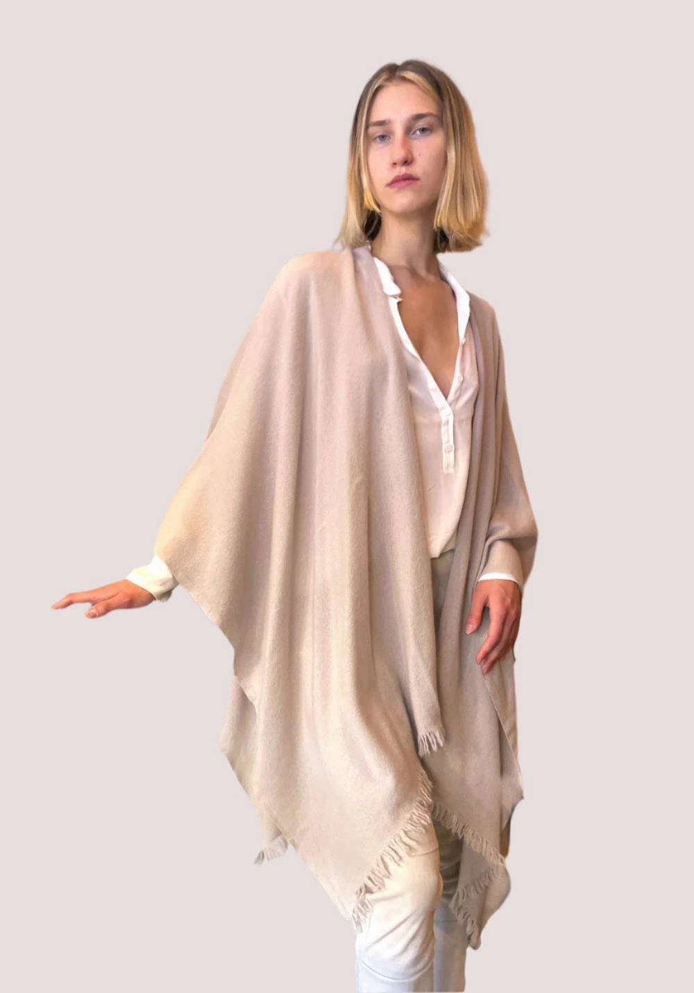 GiftWorthy Sale Poncho - Dune