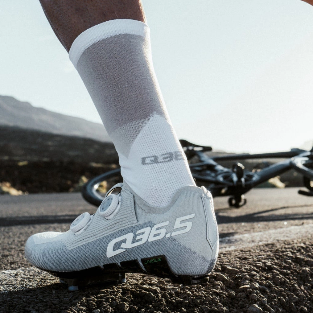 Q36.5 Clima socks - White