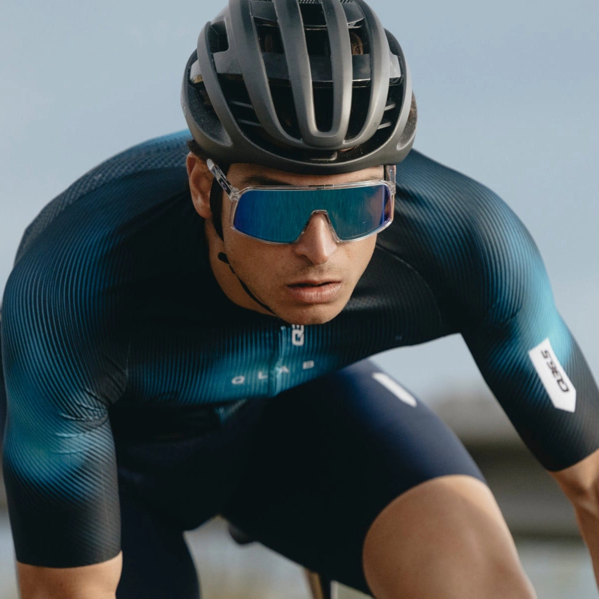 Q36.5 Gregarius Clima QLAB jersey - Blue