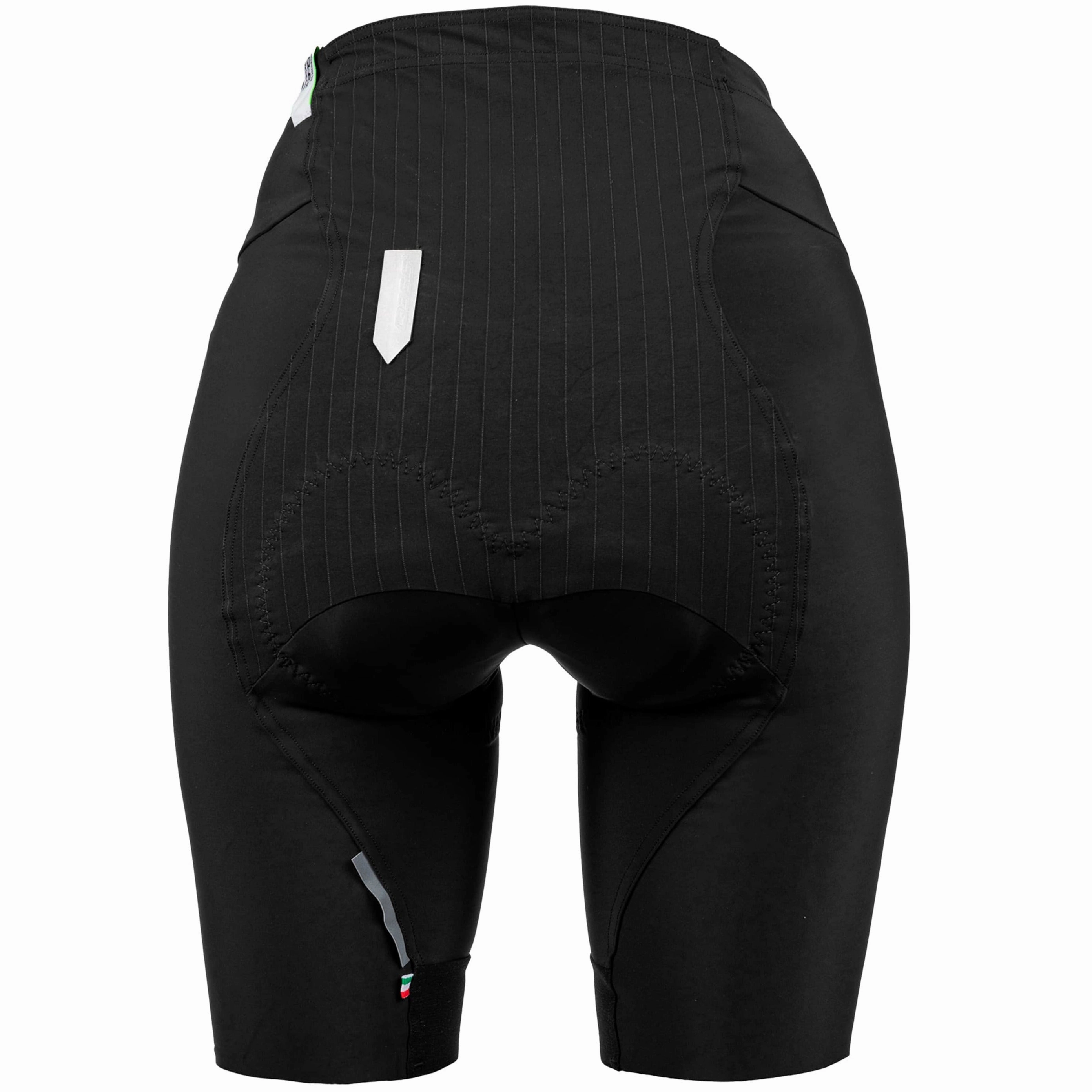 Q36.5 Gregarius Essential Half women short - Black