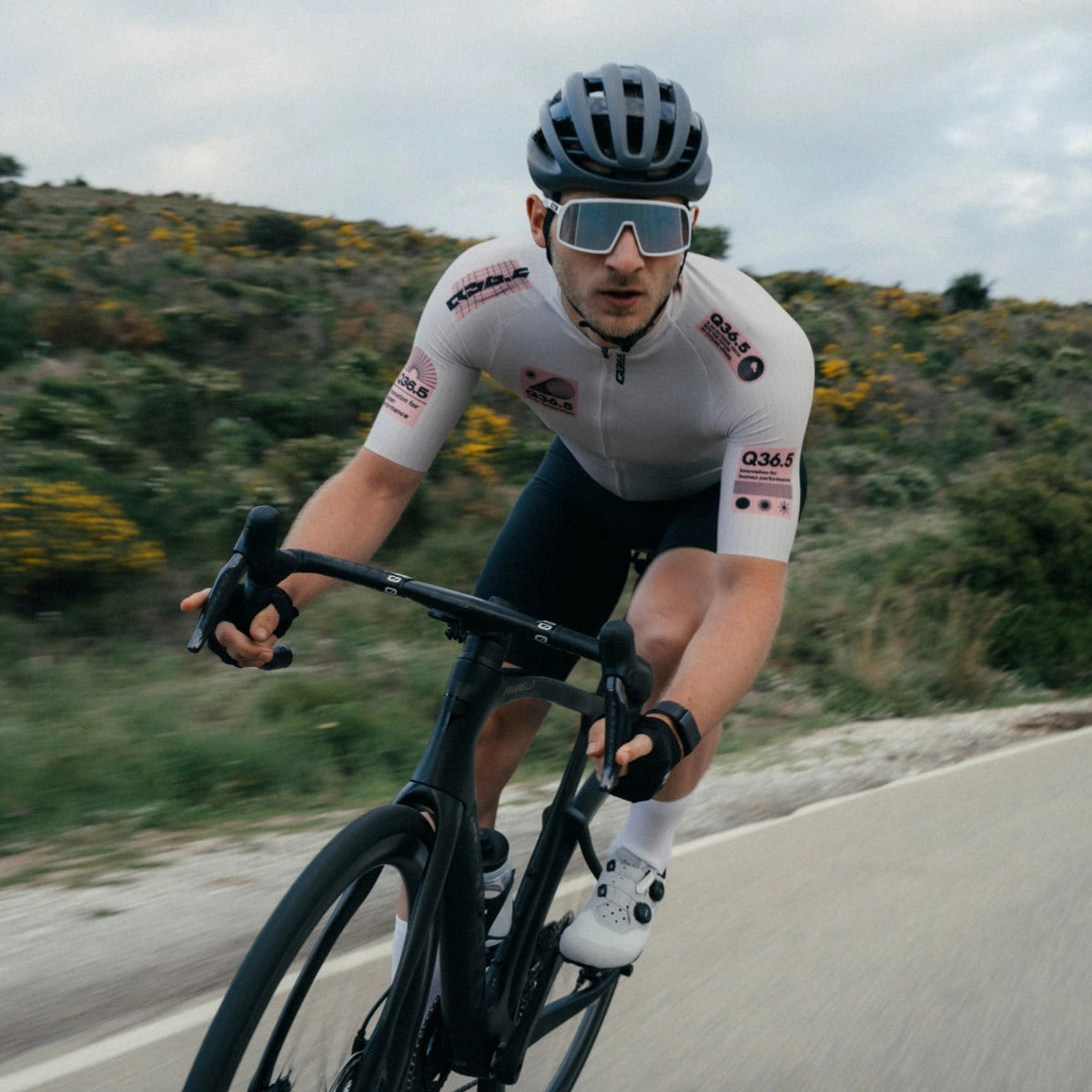 Q36.5 Gregarius Pro jersey - Retrofuture