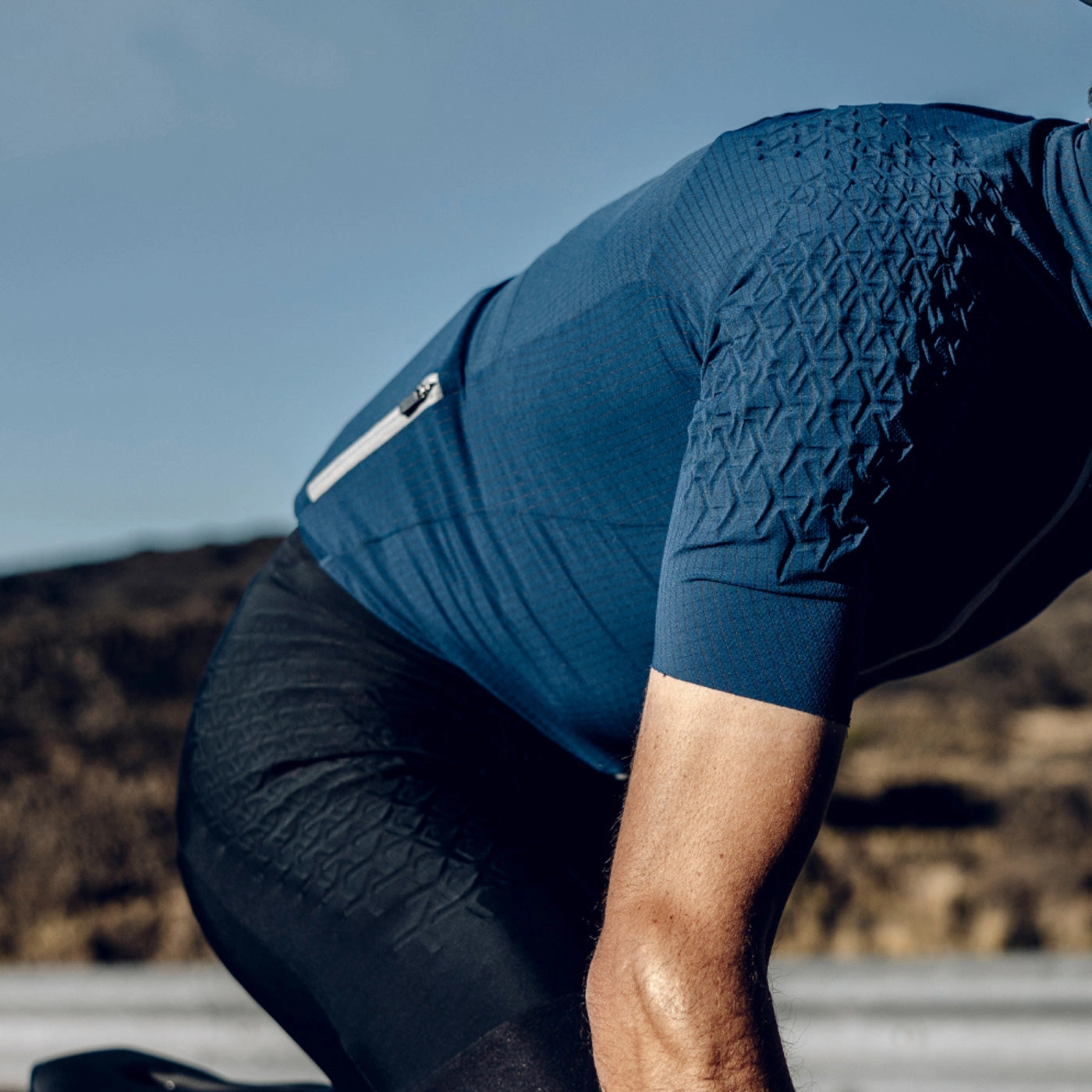 Q36.5 Grid Skin bibshort - Black