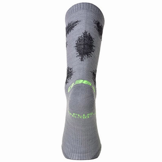 Q36.5 Plus Snow Camo Socks - Grey