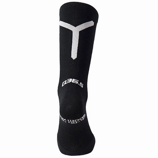Q36.5 Plus You Socks - Black